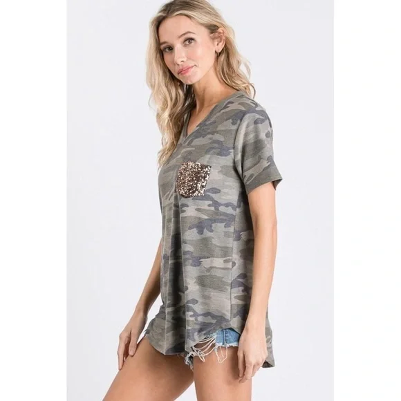 Camo Sequins Pocket Tshirt - Picture 5 of 9